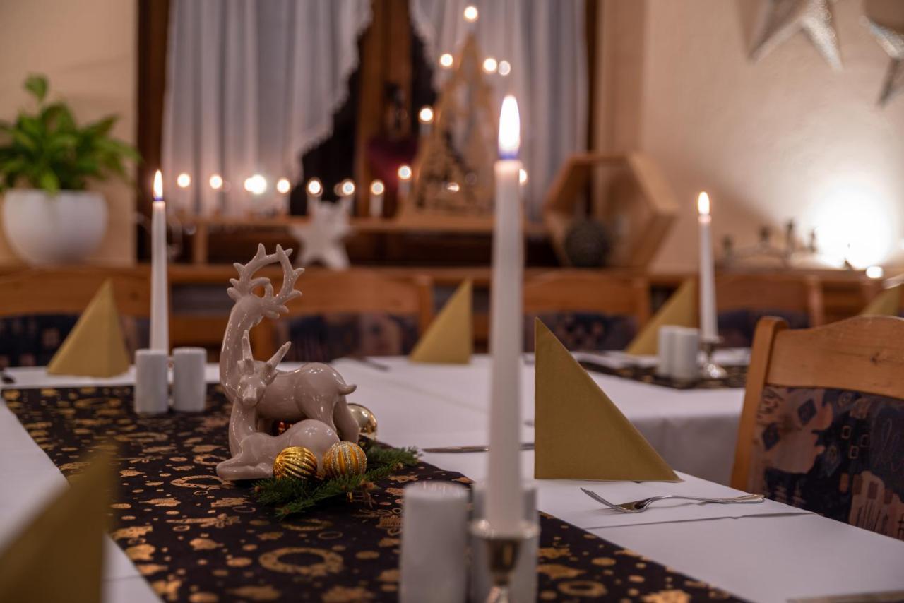 Hotel Vierenstrasse Neudorf  エクステリア 写真