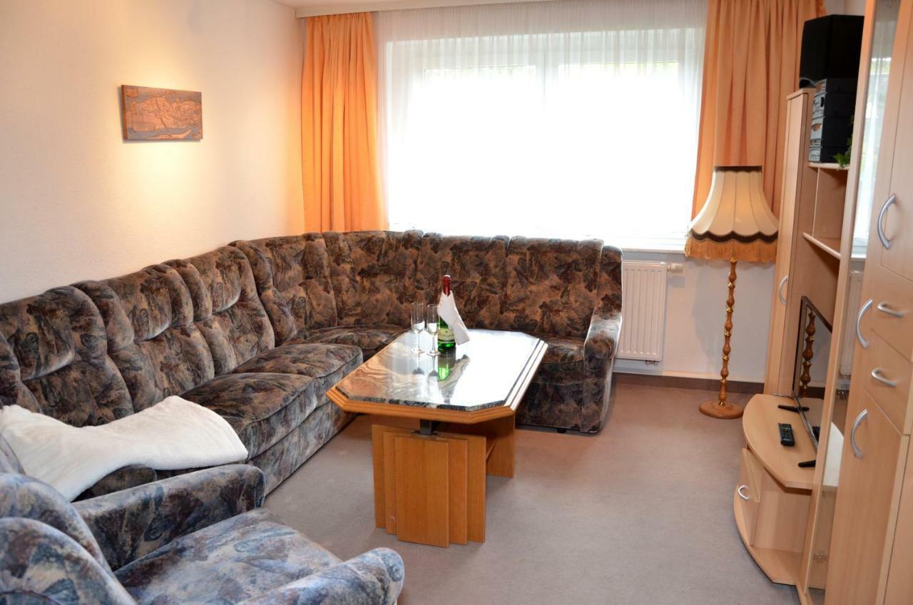 Hotel Vierenstrasse Neudorf  エクステリア 写真